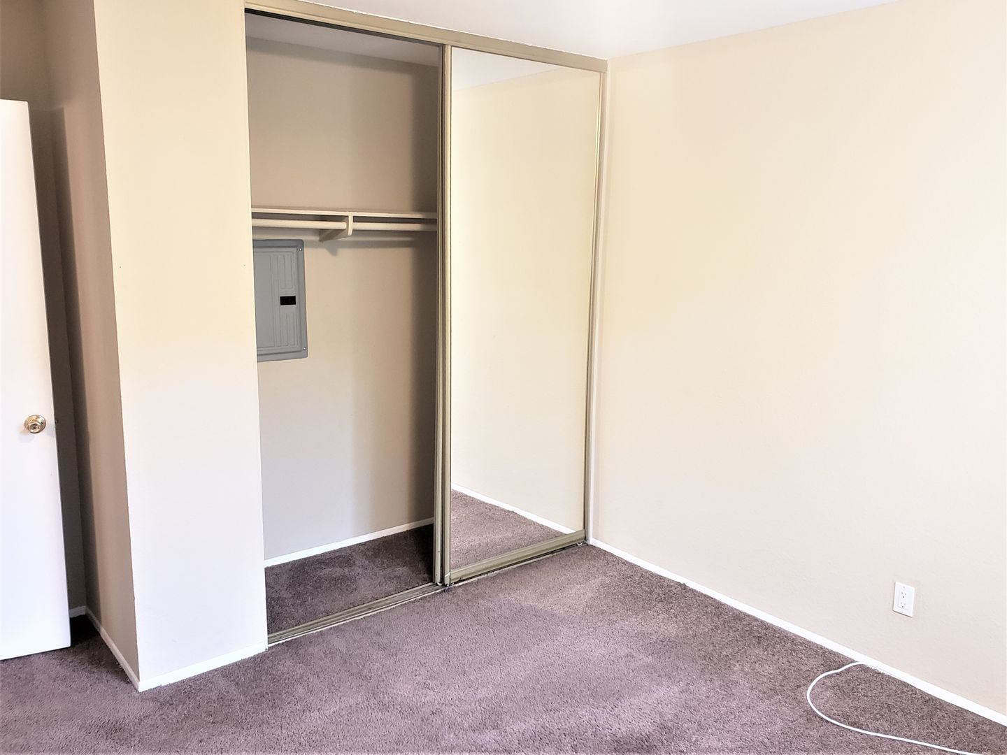 962 South Mollison Avenue - El Cajon - California - 2 bed, 1 bath rental property