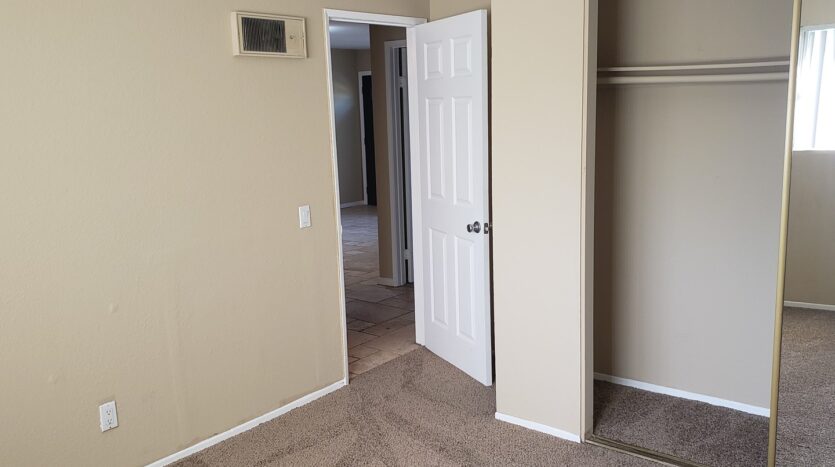 962 South Mollison Avenue - El Cajon - California - 2 bed, 1 bath rental property