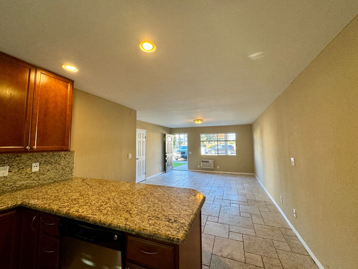 962 South Mollison Avenue - El Cajon - California - 2 bed, 2 bath rental property