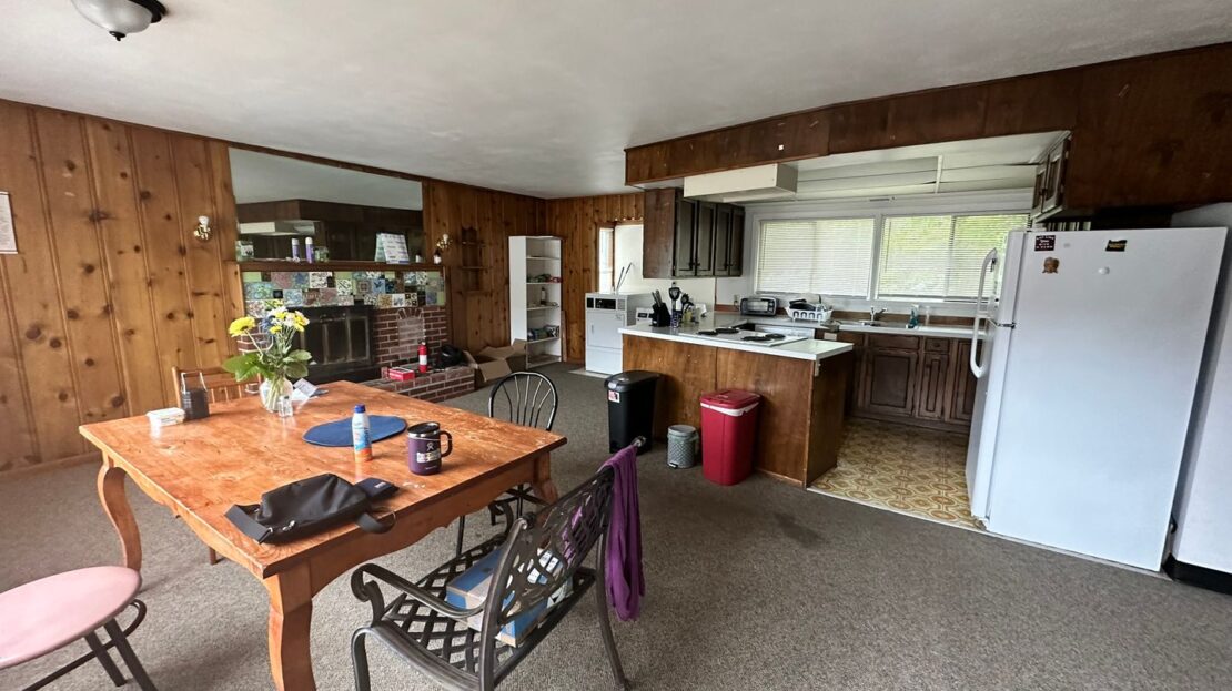 9919 SW Boones Ferry Road - Room 1 - Portland - Oregon - 1 bed, 1.5 bath rental property