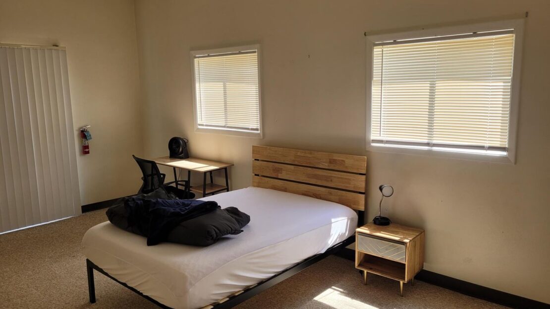 9919 SW Boones Ferry Road - Room 2 - Portland - Oregon - 1 bed, 1 bath rental property