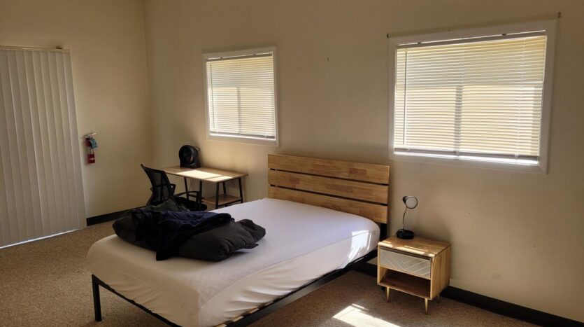 9919 SW Boones Ferry Road - Room 2 - Portland - Oregon - 1 bed, 1 bath rental property