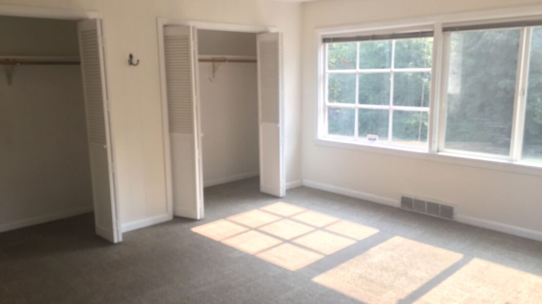 9919 SW Boones Ferry Road - Room 3 - Portland - Oregon - 1 bed, 1 bath rental property