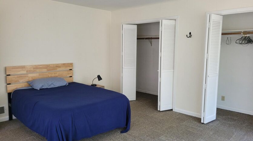 9919 SW Boones Ferry Road - Room 3 - Portland - Oregon - 1 bed, 1 bath rental property