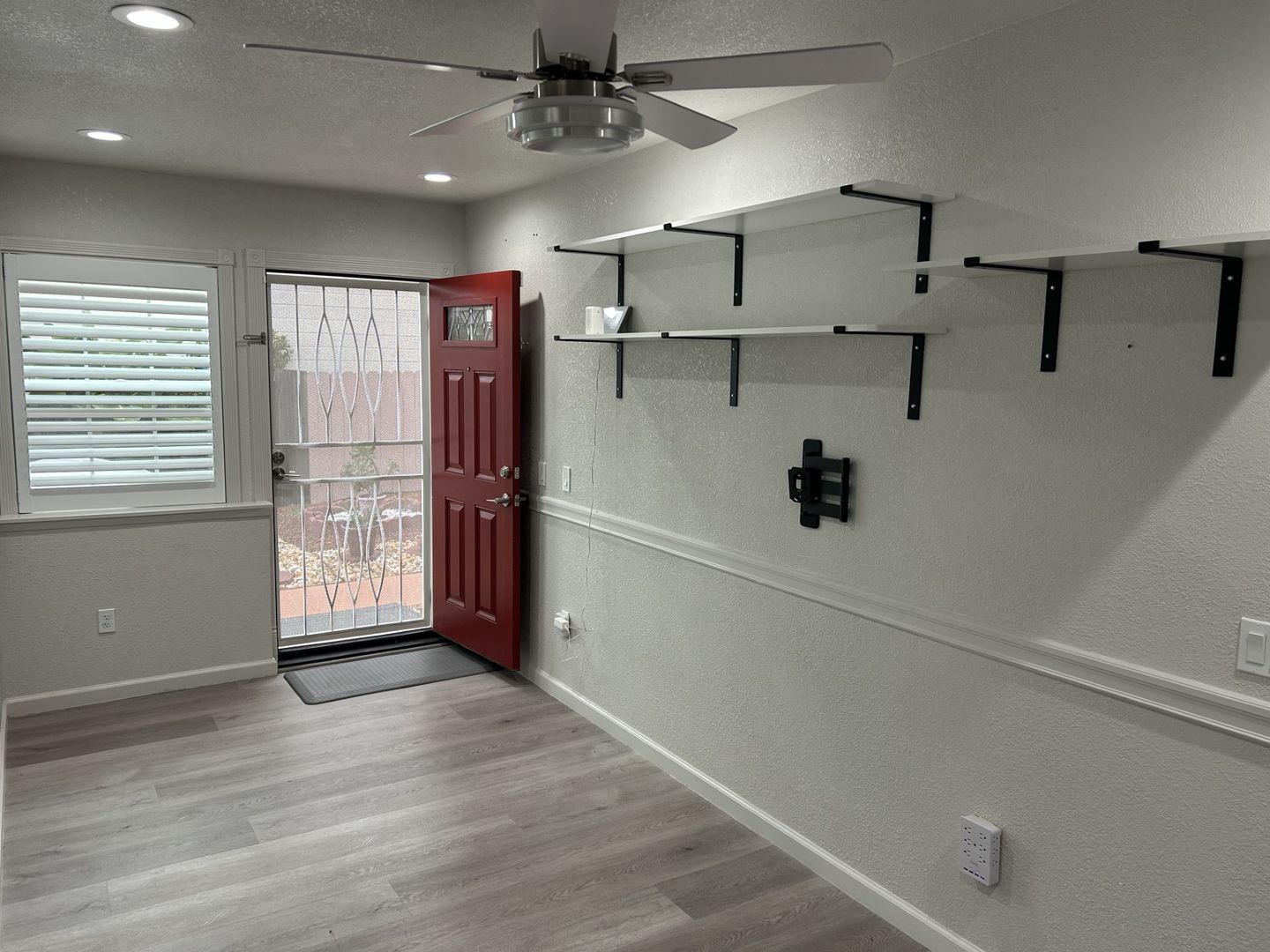 NB T L823 A Knights Circle  - Vallejo - California - 2 bed, 1 bath rental property