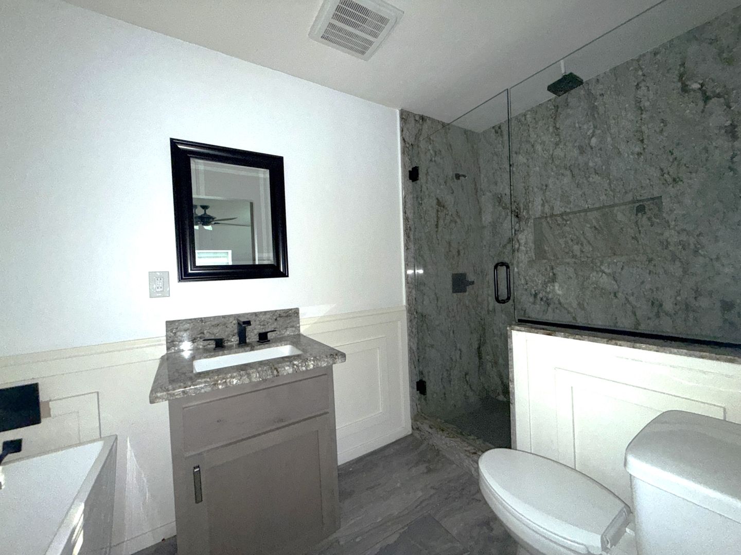 10592 360 Ave  - Visalia - California - 4 bed, 2 bath rental property