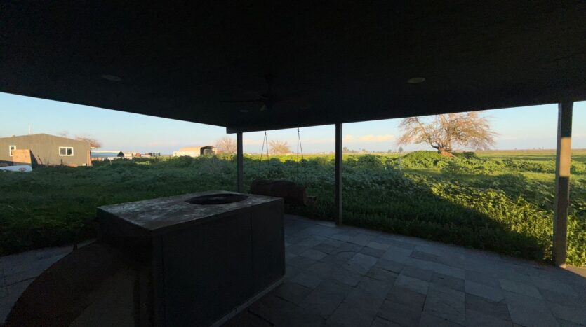 10592 360 Ave  - Visalia - California - 4 bed, 2 bath rental property