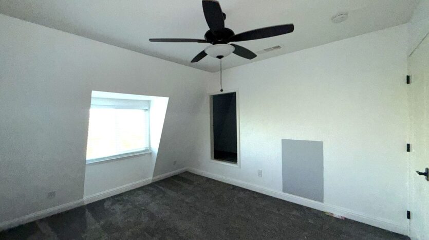 10592 360 Ave  - Visalia - California - 4 bed, 2 bath rental property