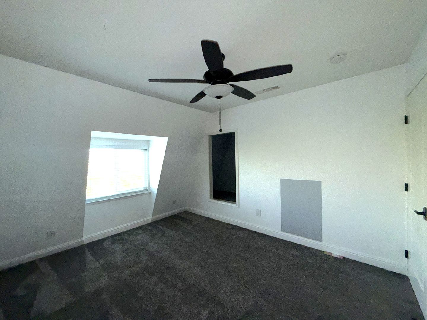 10592 360 Ave  - Visalia - California - 4 bed, 2 bath rental property