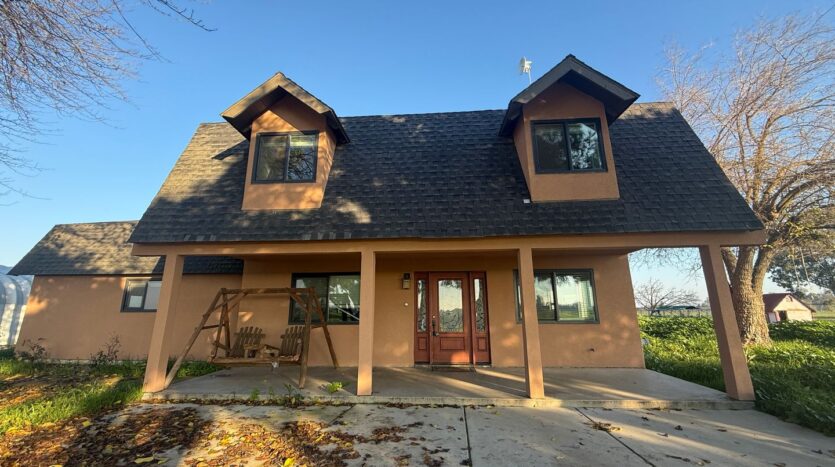 10592 360 Ave  - Visalia - California - 4 bed, 2 bath rental property