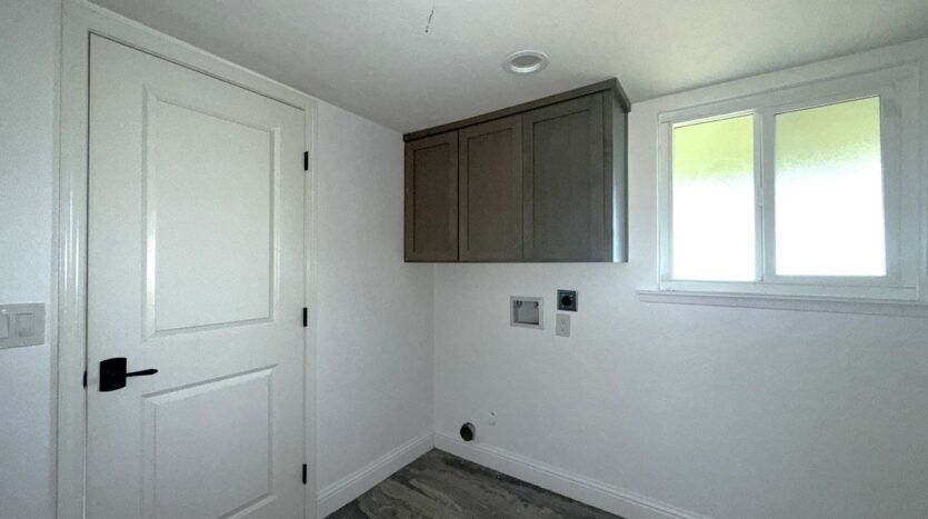 10592 360 Ave  - Visalia - California - 4 bed, 2 bath rental property