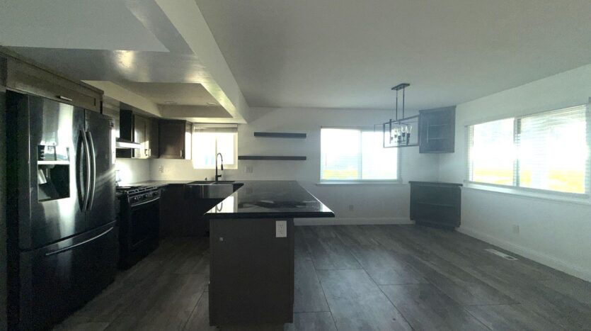 10592 360 Ave  - Visalia - California - 4 bed, 2 bath rental property