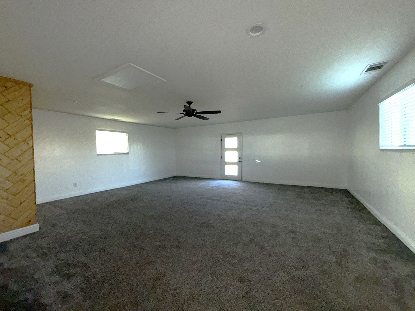 10592 360 Ave  - Visalia - California - 4 bed, 2 bath rental property