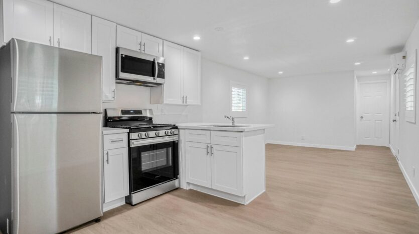 1070 Katherine Rd - Simi Valley - California - 2 bed, 2 bath rental property