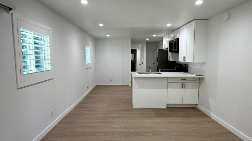 1070 Katherine Rd - Simi Valley - California - 2 bed, 2 bath rental property