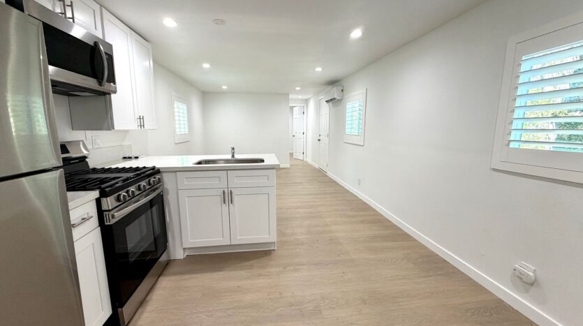 1070 Katherine Rd - Simi Valley - California - 2 bed, 2 bath rental property