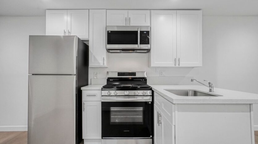 1070 Katherine Rd - Simi Valley - California - 2 bed, 2 bath rental property