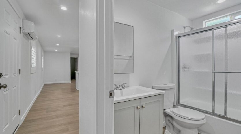 1070 Katherine Rd - Simi Valley - California - 2 bed, 2 bath rental property