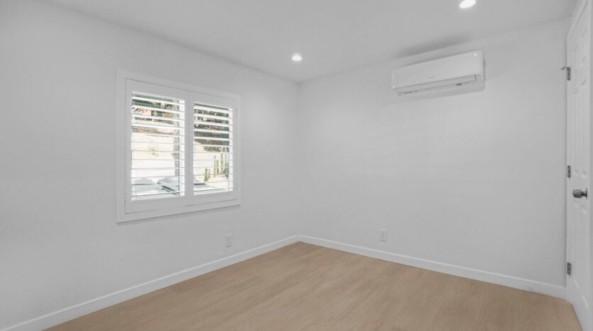 1070 Katherine Rd - Simi Valley - California - 2 bed, 2 bath rental property