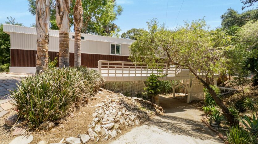 1070 Katherine Rd - Simi Valley - California - 2 bed, 2 bath rental property