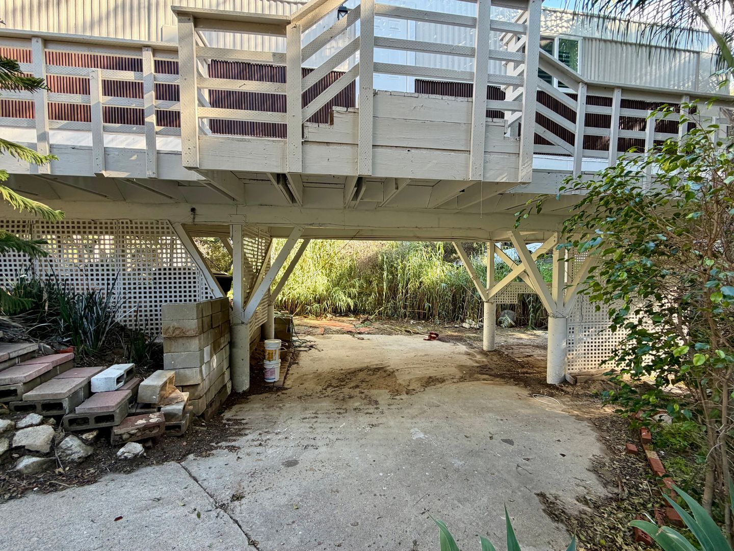 1070 Katherine Rd - Simi Valley - California - 2 bed, 2 bath rental property