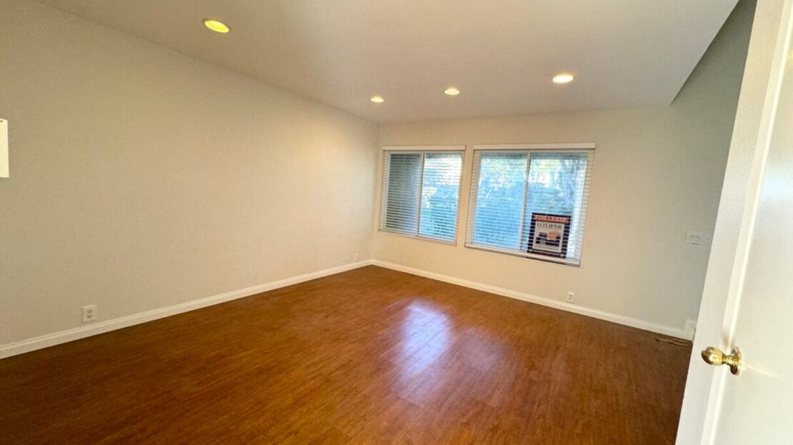 10885 Caravelle Place - San Diego - California - 3 bed, 2.5 bath rental property