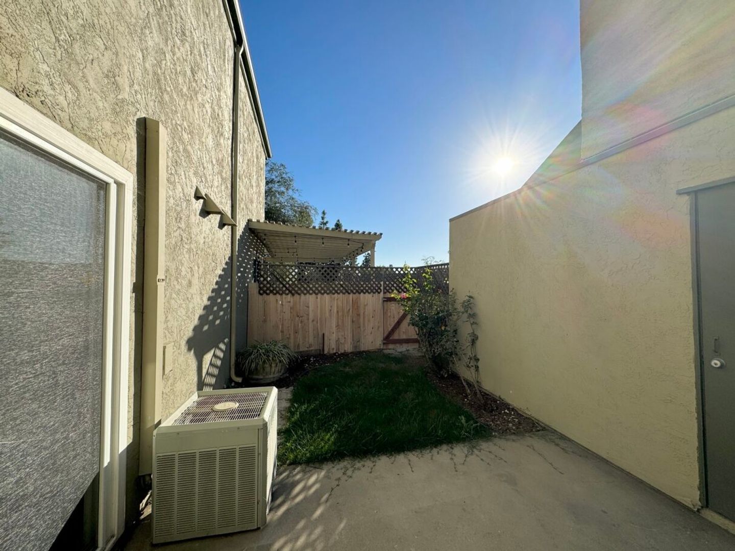 10885 Caravelle Place - San Diego - California - 3 bed, 2.5 bath rental property