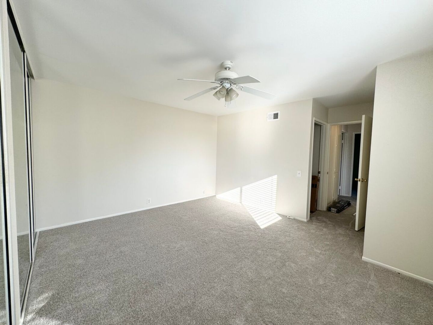 10885 Caravelle Place - San Diego - California - 3 bed, 2.5 bath rental property