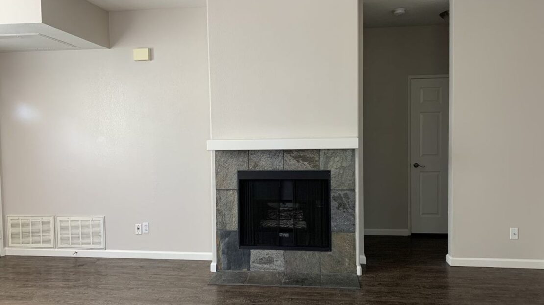 10911 Sabre Hills Dr., #360 - San Diego - California - 2 bed, 2 bath rental property