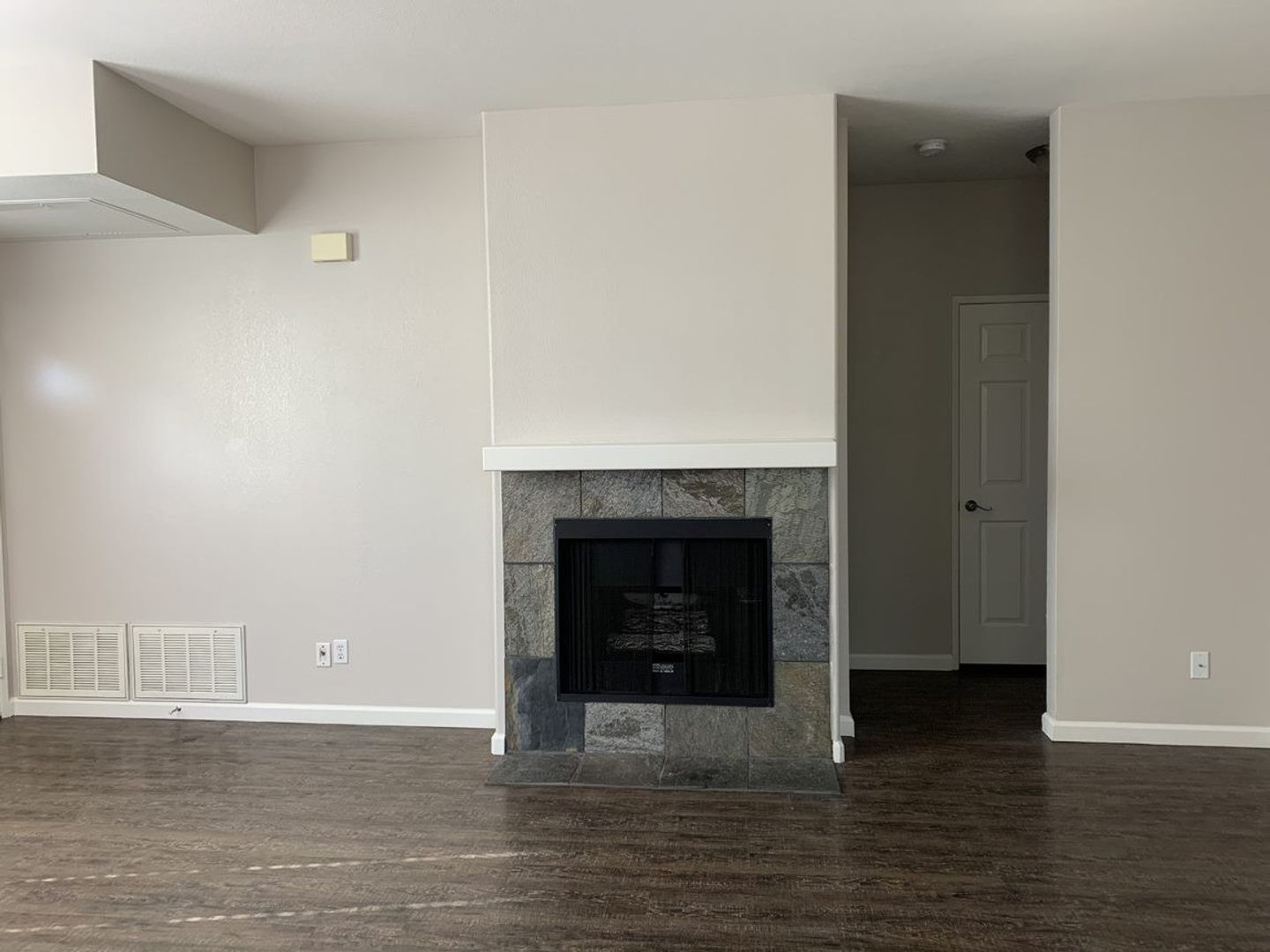 10911 Sabre Hills Dr., #360 - San Diego - California - 2 bed, 2 bath rental property