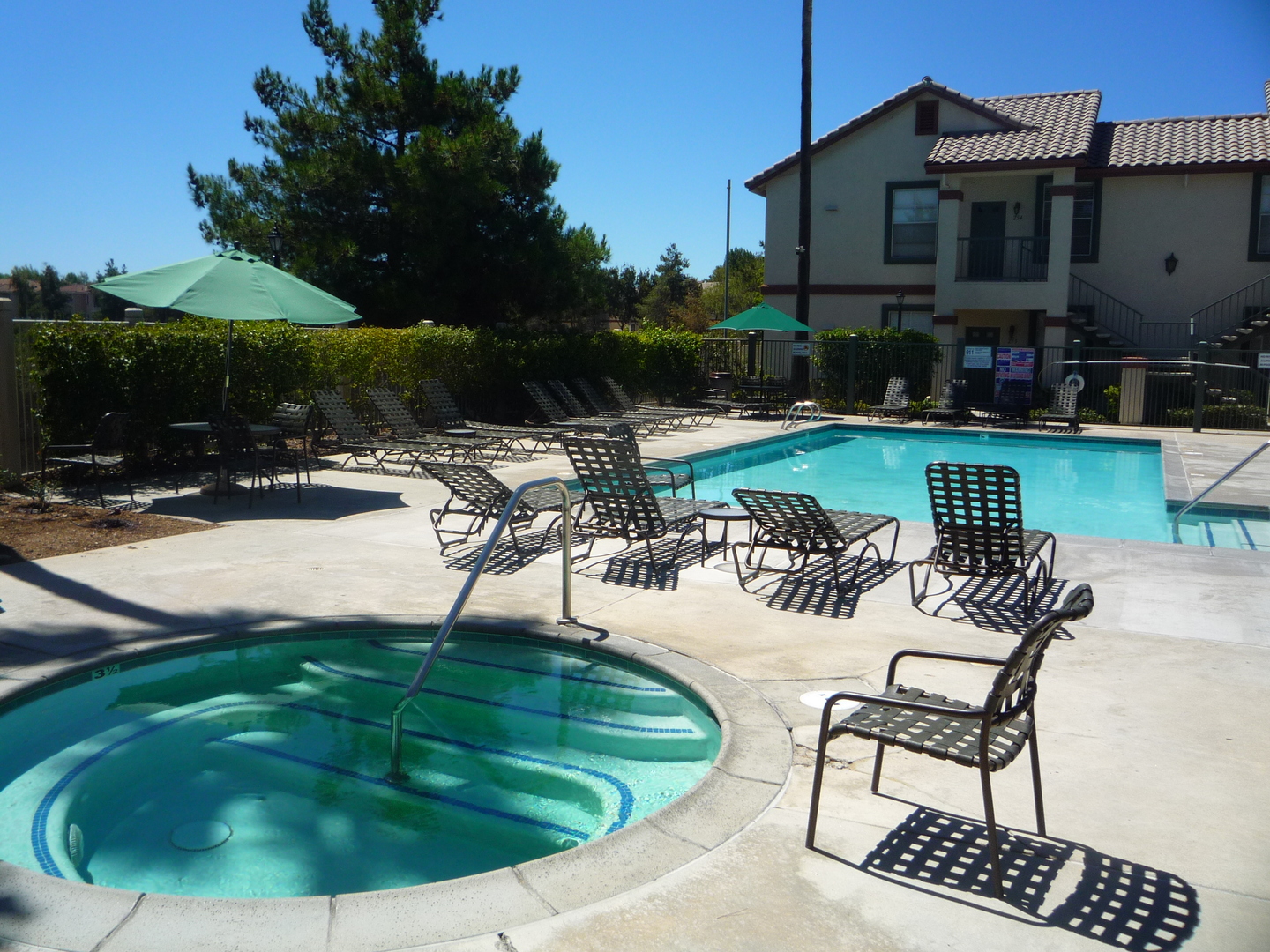 10911 Sabre Hills Dr., #360 - San Diego - California - 2 bed, 2 bath rental property