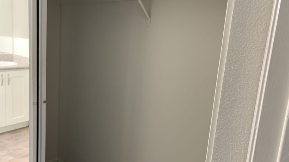 10911 Sabre Hills Dr., #360 - San Diego - California - 2 bed, 2 bath rental property