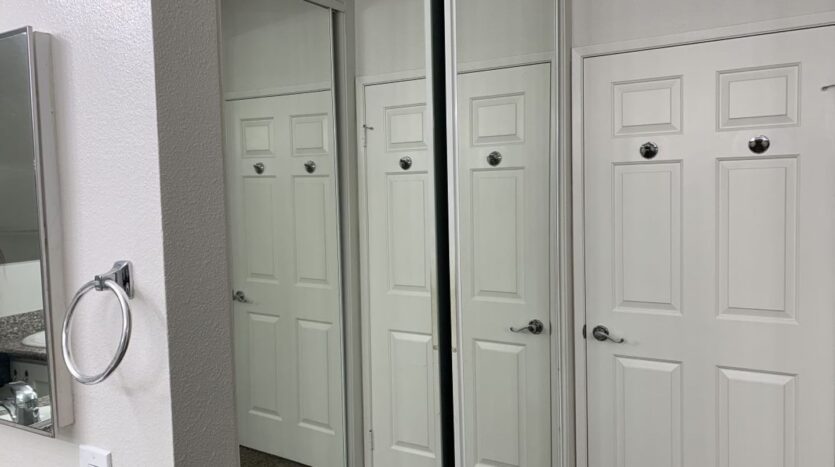 10911 Sabre Hills Dr., #360 - San Diego - California - 2 bed, 2 bath rental property