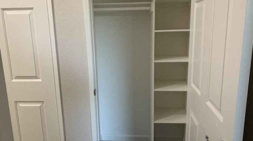 10911 Sabre Hills Dr., #360 - San Diego - California - 2 bed, 2 bath rental property