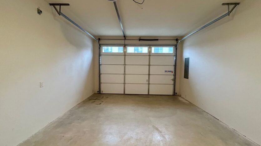 11015 NE 26th - Unit 07 - Vancouver - Washington - 3 bed, 2.5 bath rental property