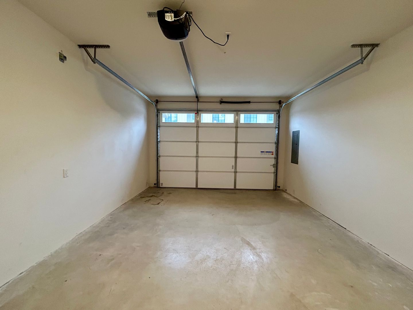 11015 NE 26th - Unit 07 - Vancouver - Washington - 3 bed, 2.5 bath rental property