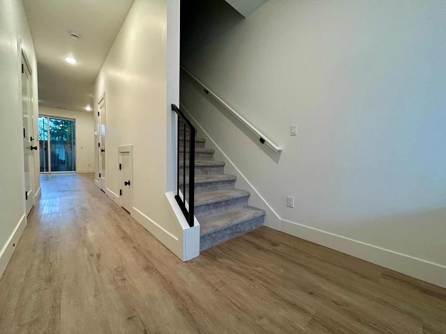 11015 NE 26th - Unit 07 - Vancouver - Washington - 3 bed, 2.5 bath rental property