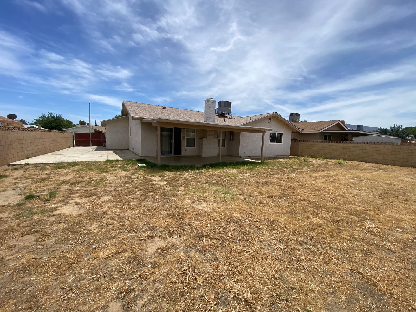 1117 Dianron Rd - Palmdale - California - 4 bed, 2 bath rental property