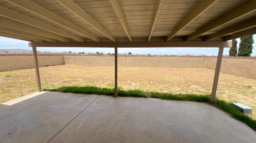 1117 Dianron Rd - Palmdale - California - 4 bed, 2 bath rental property