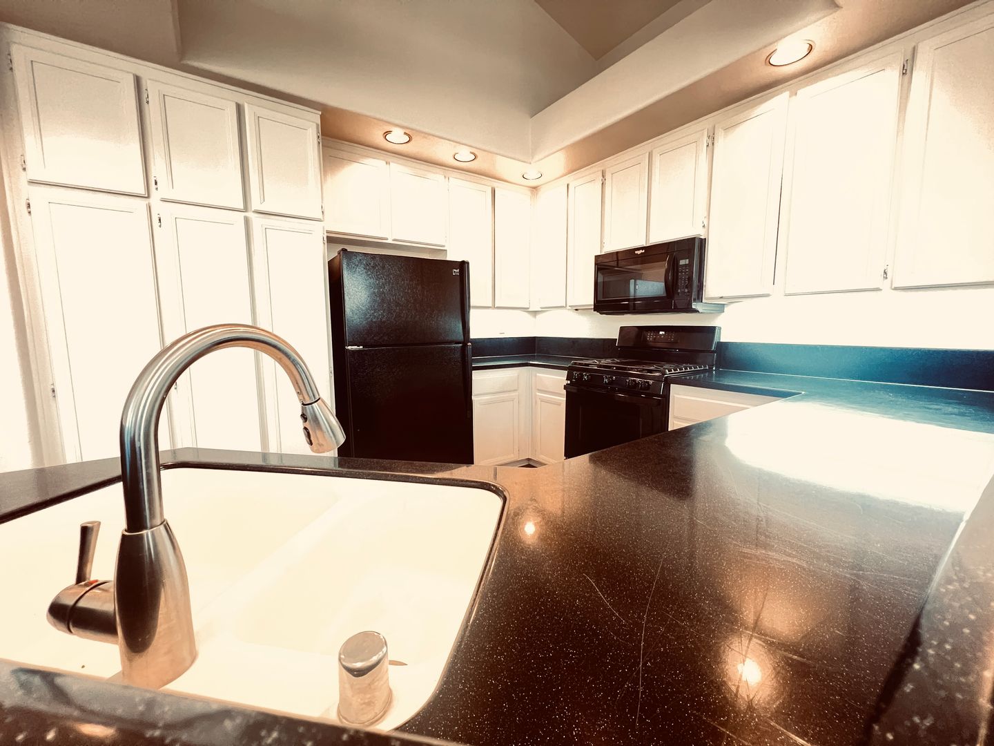 11180 Provencal Place - San Diego - California - 2 bed, 2 bath rental property