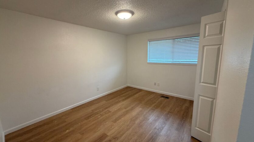11219 105th Ave SW - Lakewood - Washington - 2 bed, 1 bath rental property