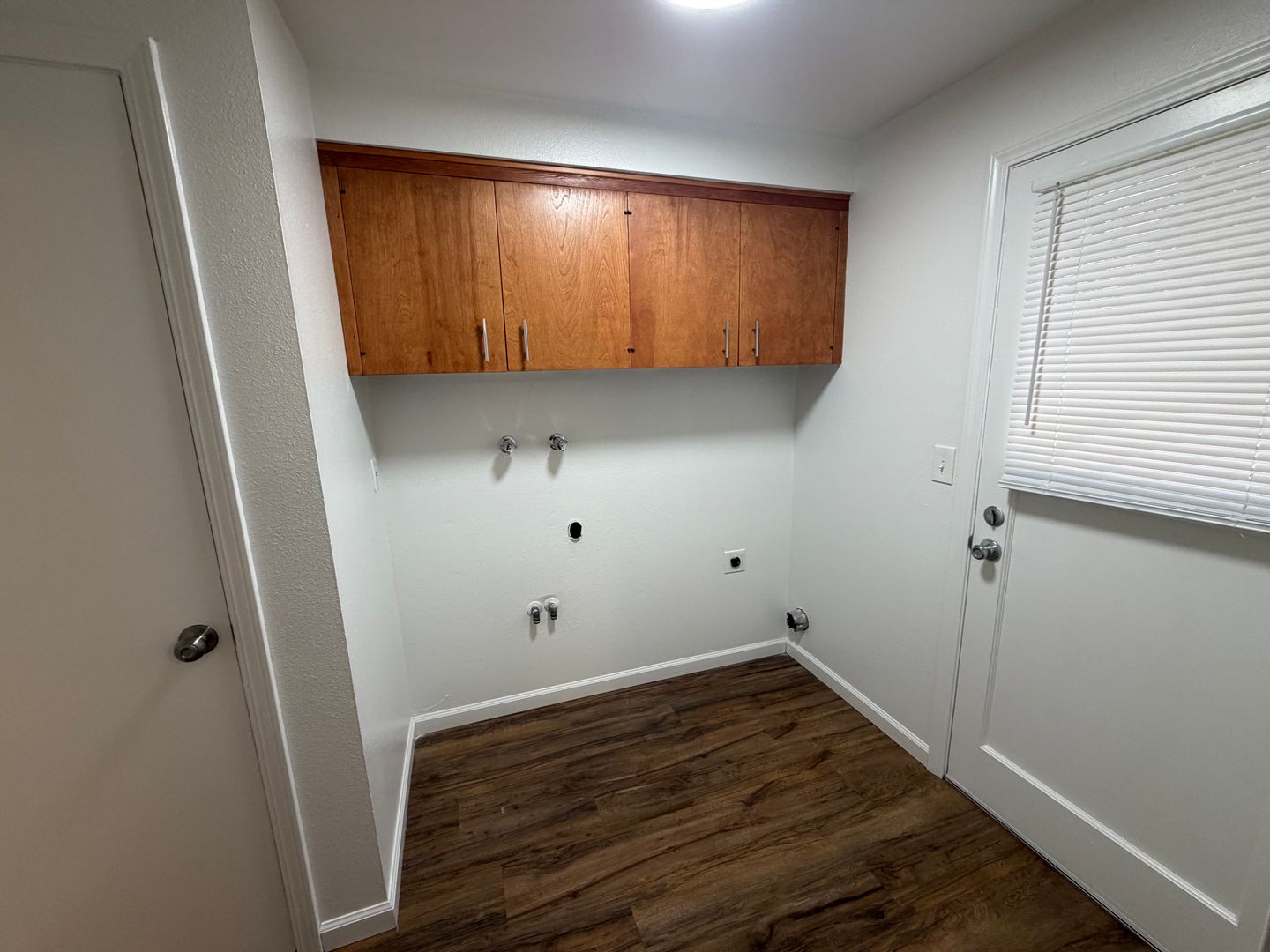 11219 105th Ave SW - Lakewood - Washington - 2 bed, 1 bath rental property