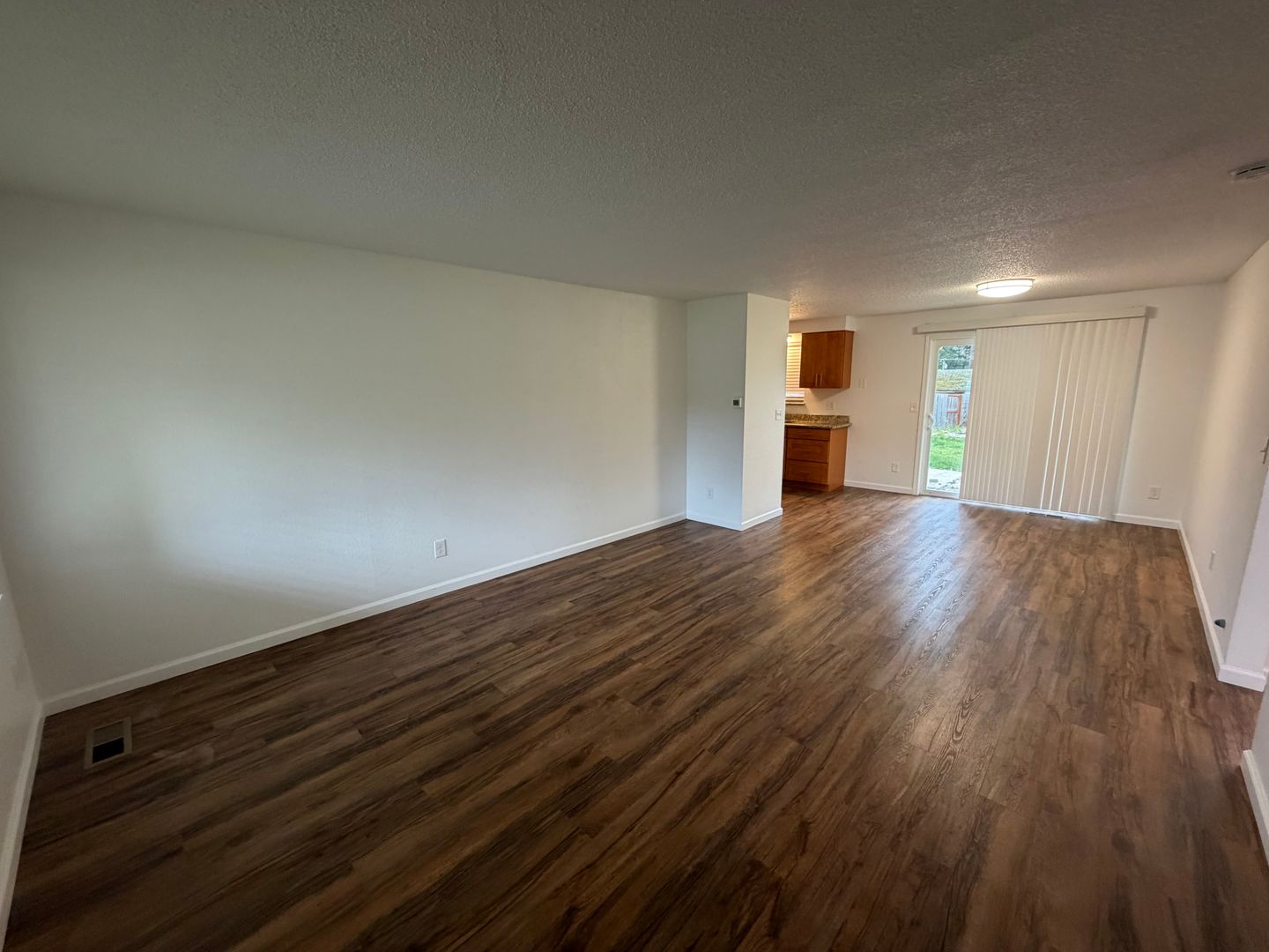 11219 105th Ave SW - Lakewood - Washington - 2 bed, 1 bath rental property