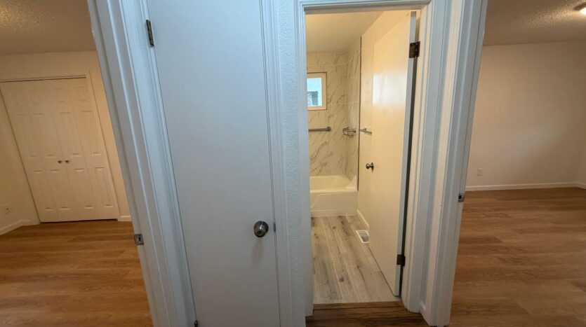 11219 105th Ave SW - Lakewood - Washington - 2 bed, 1 bath rental property