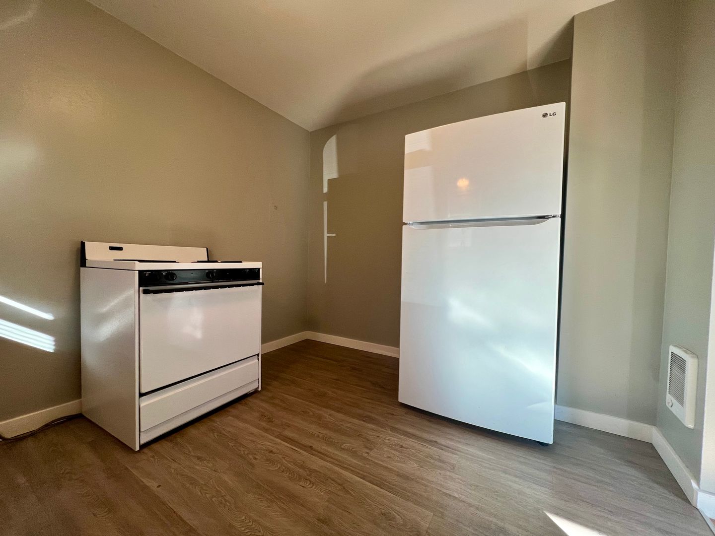 12344 SE Bush St.  - Unit #02 - Portland - Oregon - 1 bed, 1 bath rental property