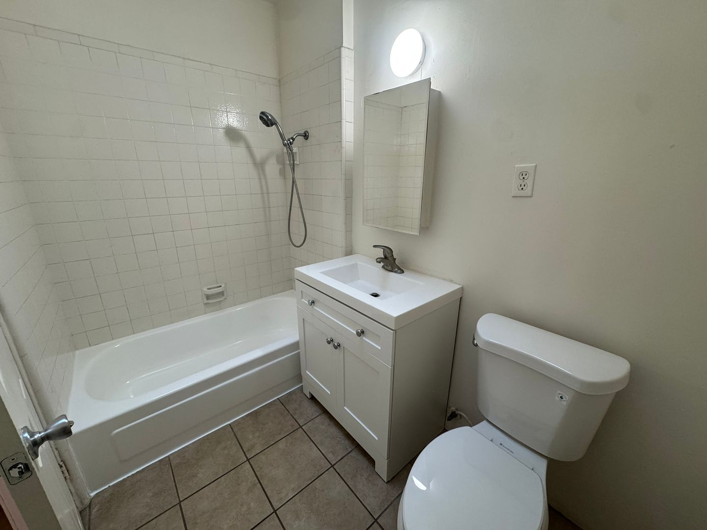 1244 E Broadway - Long Beach - California - 1 bed, 1 bath rental property