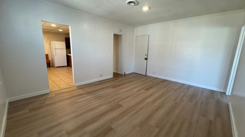 1244 E Broadway - Long Beach - California - 1 bed, 1 bath rental property