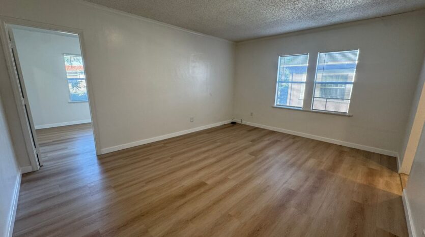 1244 E Broadway - Long Beach - California - 1 bed, 1 bath rental property