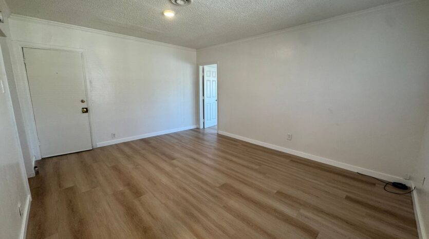 1244 E Broadway - Long Beach - California - 1 bed, 1 bath rental property