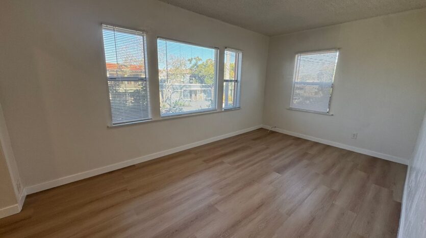 1244 E Broadway - Long Beach - California - 1 bed, 1 bath rental property